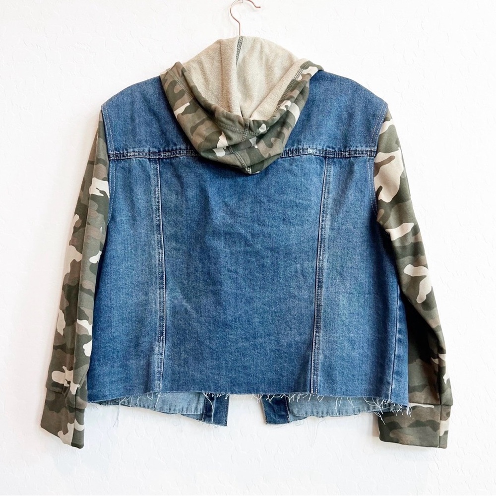 NWOT Kensie Vintage Luxe Hooded Jean Jacket - Picture 7 of 8